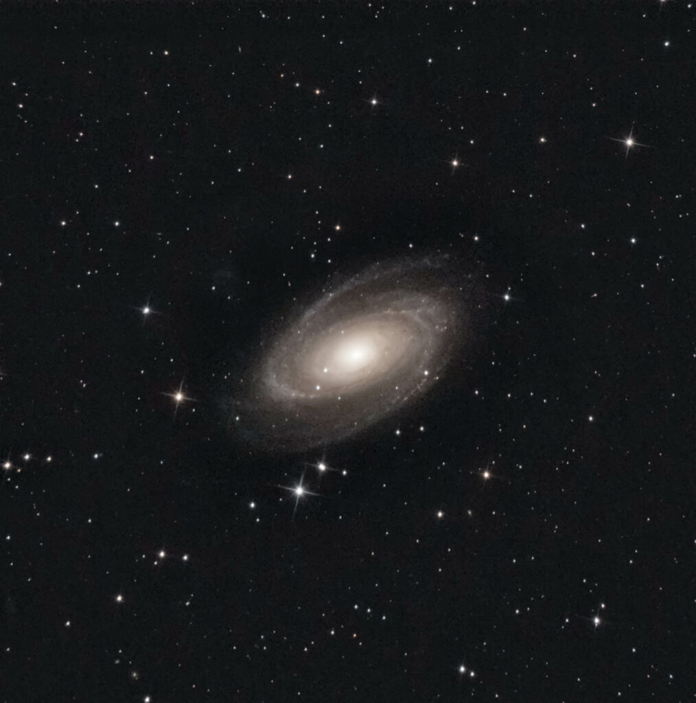 Bode's Galaxy RGB astrophotography processing 